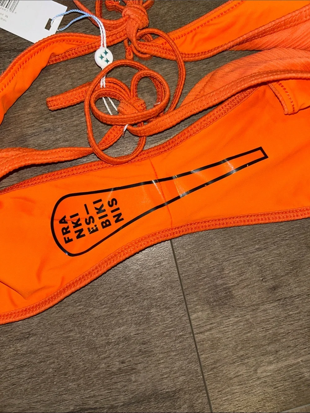 FRANKIES BIKINIS 